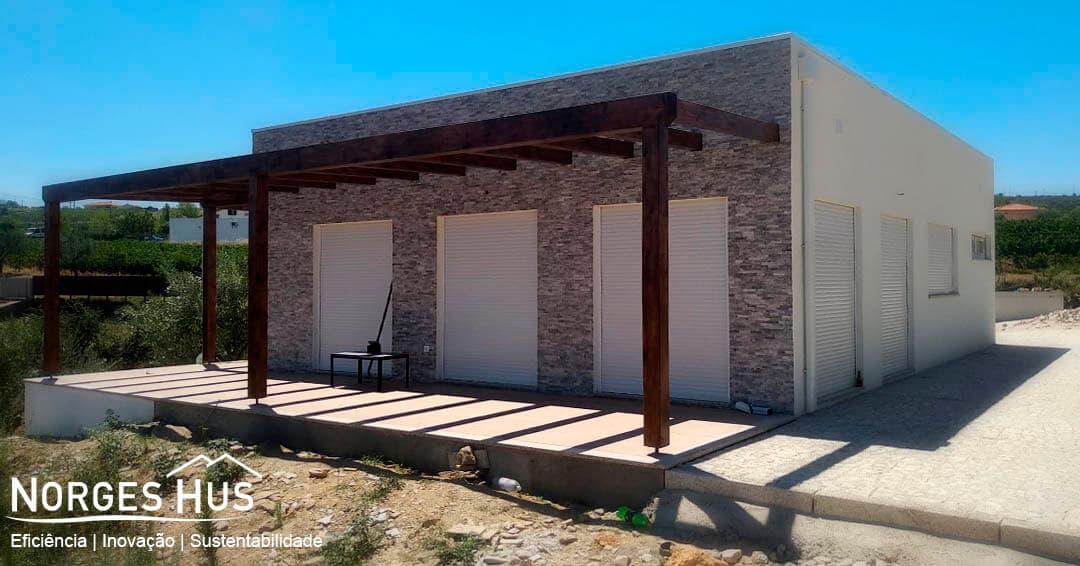 Casa Pré-Fabricada – Portugal – São João da Pesqueira 3 — photo 2