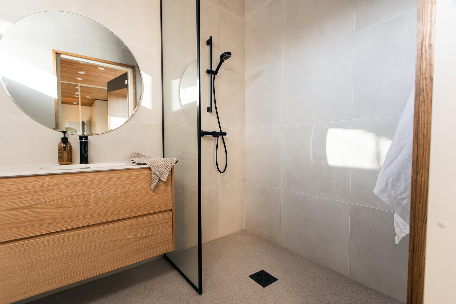 Oslo 111 — catalog — photo 3